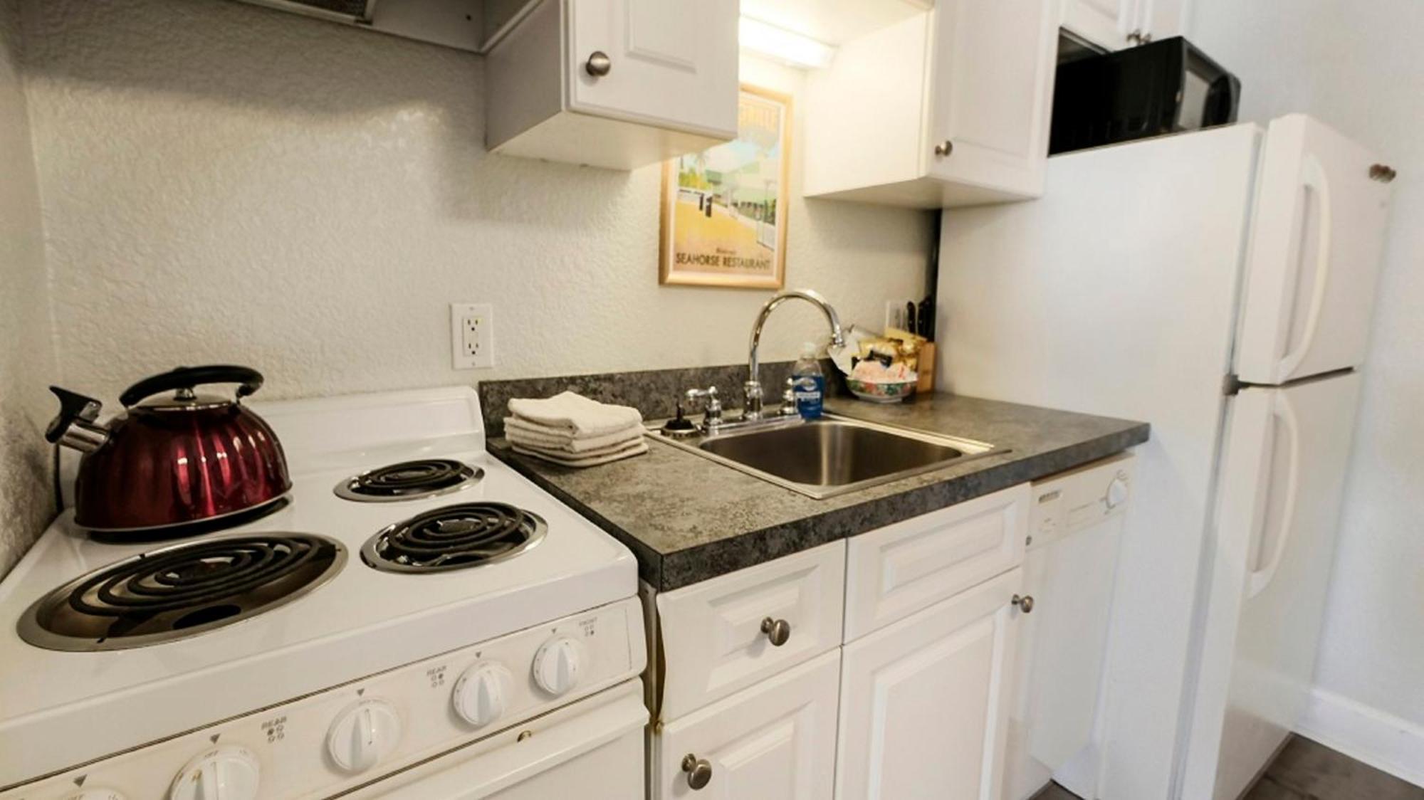 Coconut Inn Pass-A-Grille Beach St. Pete Beach Ngoại thất bức ảnh