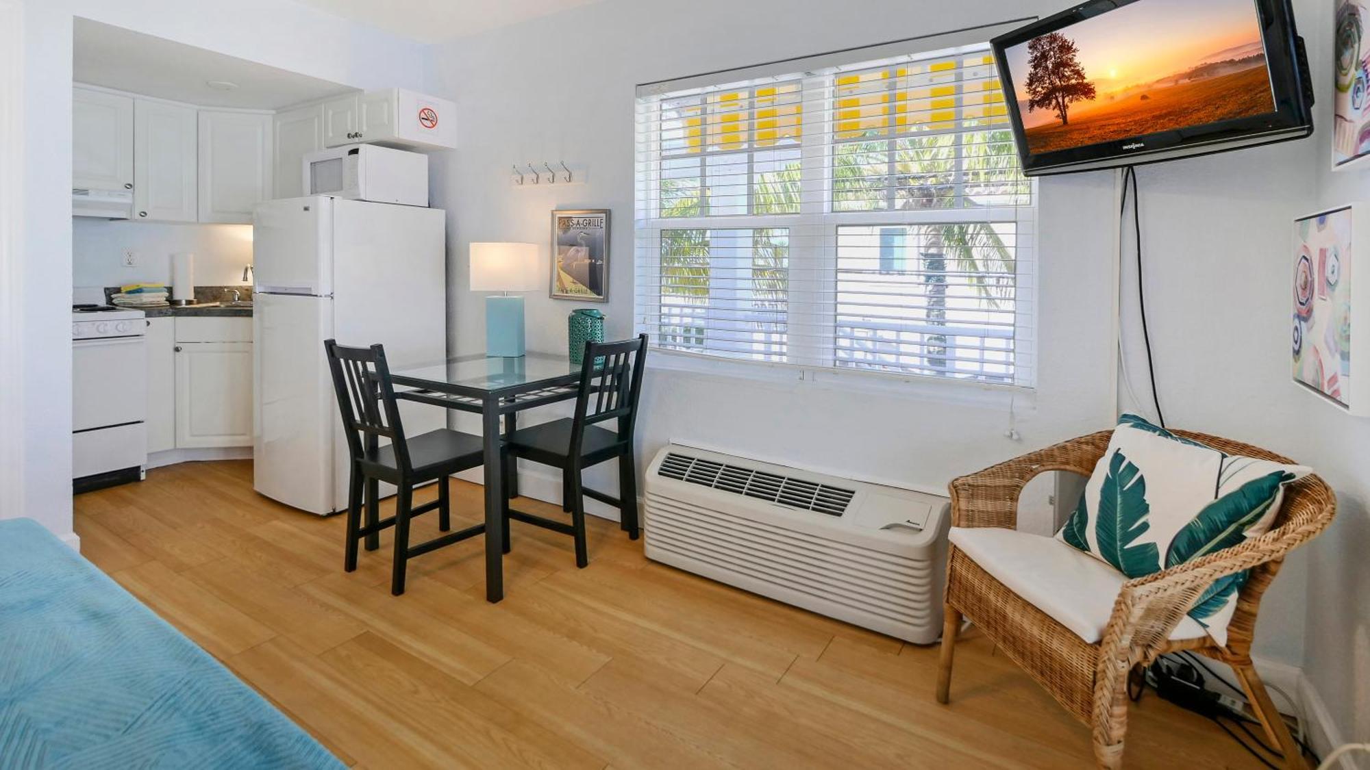 Coconut Inn Pass-A-Grille Beach St. Pete Beach Ngoại thất bức ảnh