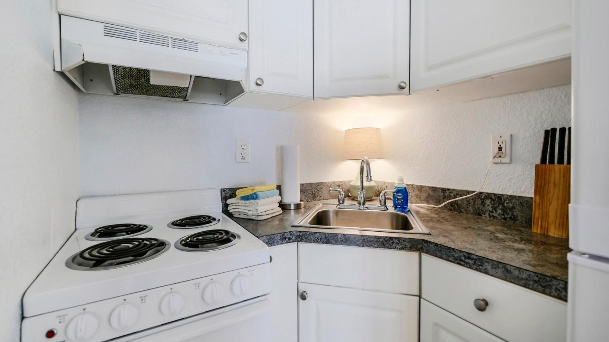 Coconut Inn Pass-A-Grille Beach St. Pete Beach Ngoại thất bức ảnh